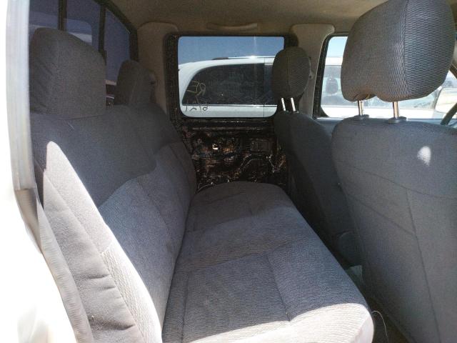Photo 6 from auction – 2000 NISSAN FRONTIER with VIN 1N6ED27T4YC304669