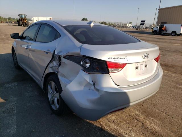 Photo 3 from auction – 2012 HYUNDAI ELANTRA GL with VIN 5NPDH4AEXCH111349