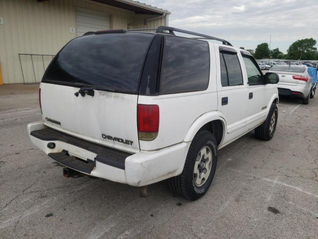 Photo 4 from auction – 2002 CHEVROLET BLAZER with VIN 1GNDT13W82K223402