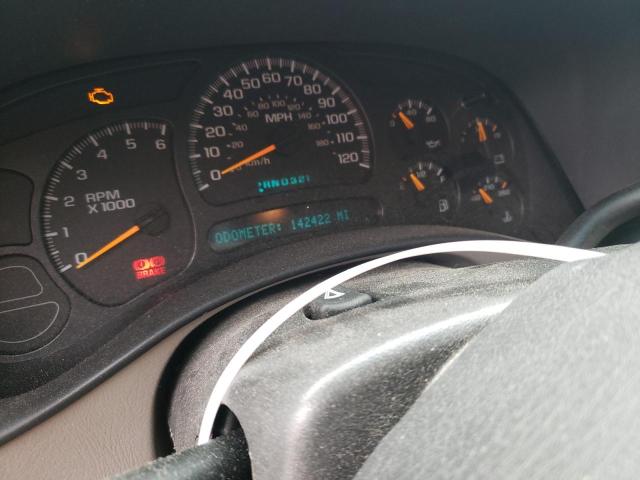 Photo 8 from auction – 2005 CHEVROLET SILVERADO with VIN 2GCEK19B051361654