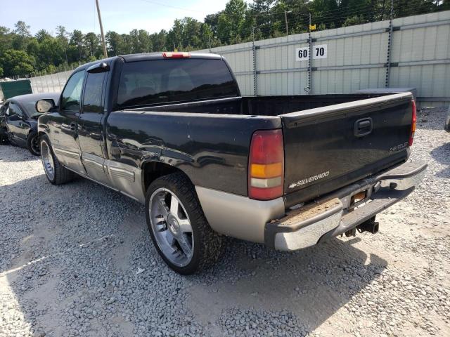 Photo 3 from auction – 2000 CHEVROLET SILVERADO with VIN 1GCEC19V9YZ327215