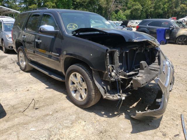 GMC YUKON 2008 with VIN 1GKFC130X8J101351 - Photo from auction