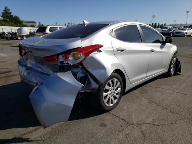 Photo 4 from auction – 2011 HYUNDAI ELANTRA GL with VIN 5NPDH4AE5BH033772