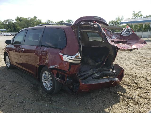 Photo 3 from auction – 2016 TOYOTA SIENNA XLE with VIN 5TDYK3DC4GS739608