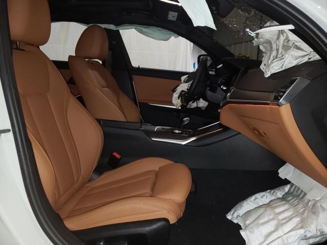Photo 5 from auction – 2022 BMW 330XI with VIN 3MW5R7J04N8C60317