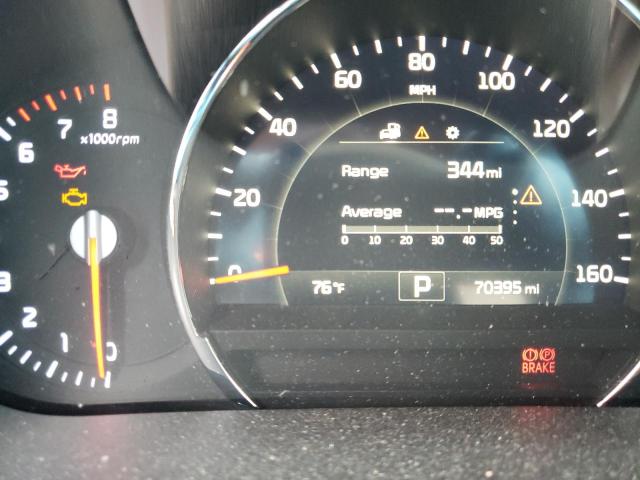 Photo 8 from auction – 2017 KIA SORENTO EX with VIN 5XYPHDA58HG305163