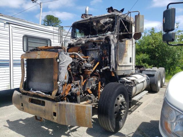Photo 2 from auction – 2015 KENWORTH CONSTRUCTI with VIN 1XKDD49X1FJ447067
