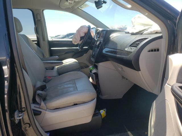 Photo 5 from auction – 2013 CHRYSLER TOWN & COU with VIN 2C4RC1BG6DR526207