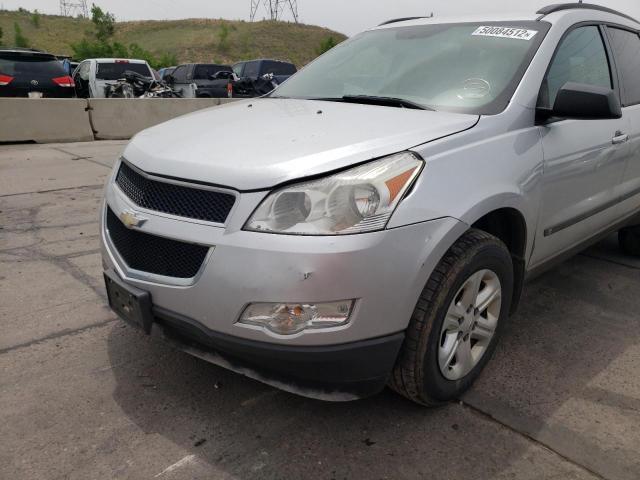 Photo 9 from auction – 2010 CHEVROLET TRAVERSE L with VIN 1GNLREED4AS112650