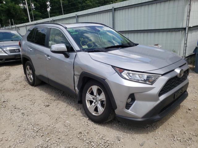 TOYOTA RAV4 XLE 2019 with VIN JTMP1RFVXKD024319 - Photo from auction