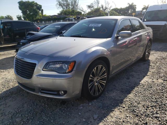 Photo 2 from auction – 2013 CHRYSLER 300 S with VIN 2C3CCABT2DH703140