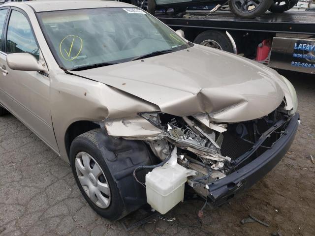 Photo 9 from auction – 2004 TOYOTA CAMRY LE with VIN 4T1BE32K64U940422
