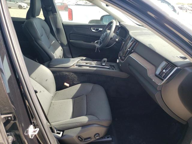 Photo 5 from auction – 2022 VOLVO XC60 B5 MO with VIN YV4L12DK5N1959832