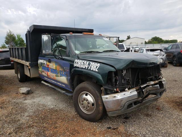 CHEVROLET SILVERADO 2002 with VIN 1GBJK39162F186191 - Photo from auction