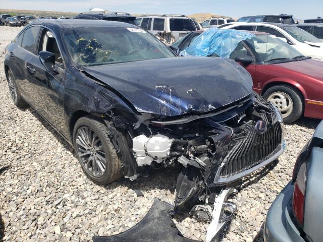 LEXUS ES 300H 2021 with VIN 58ADA1C16MU013072 - Photo from auction
