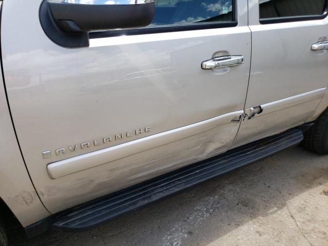Photo 9 from auction – 2007 CHEVROLET AVALANCHE with VIN 3GNFK12317G118508