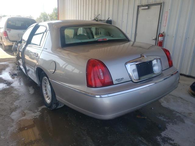 Photo 3 from auction – 2001 LINCOLN TOWN CAR E with VIN 1LNHM81W21Y687179