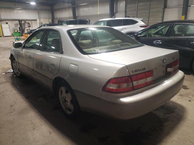 Photo 3 from auction – 2001 LEXUS ES 300 with VIN JT8BF28G710317469