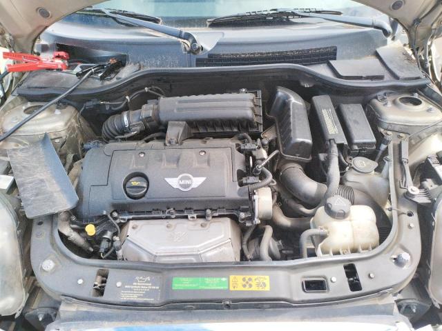 Photo 7 from auction – 2010 MINI COOPER with VIN WMWMF3C51ATU77994