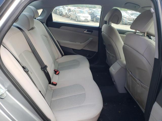 Photo 6 from auction – 2017 HYUNDAI SONATA SE with VIN 5NPE24AF5HH541506