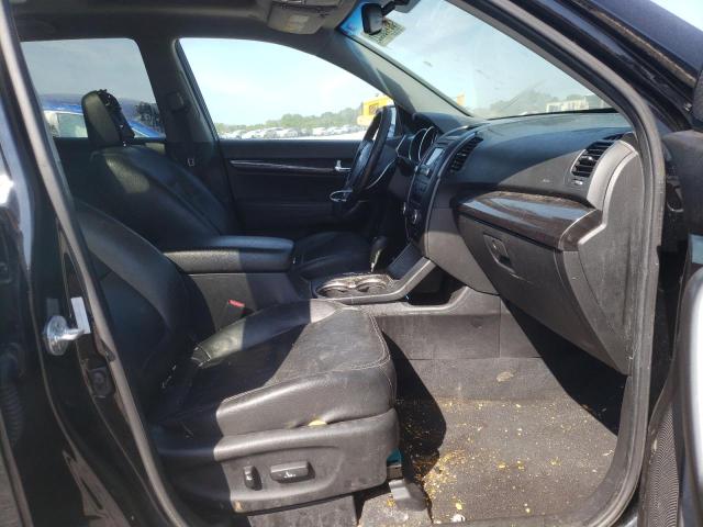 Photo 5 from auction – 2013 KIA SORENTO EX with VIN 5XYKU4A21DG344053