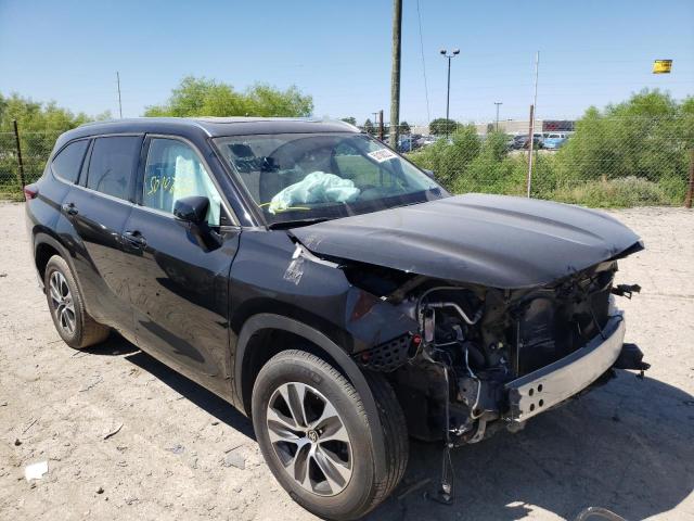 TOYOTA HIGHLANDER 2021 with VIN 5TDGZRAH3MS037740 - Photo from auction