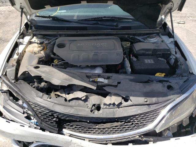 Фото 7 с аукциона – 2015 CHRYSLER 200 LIMITE с VIN 1C3CCCAB2FN578395
