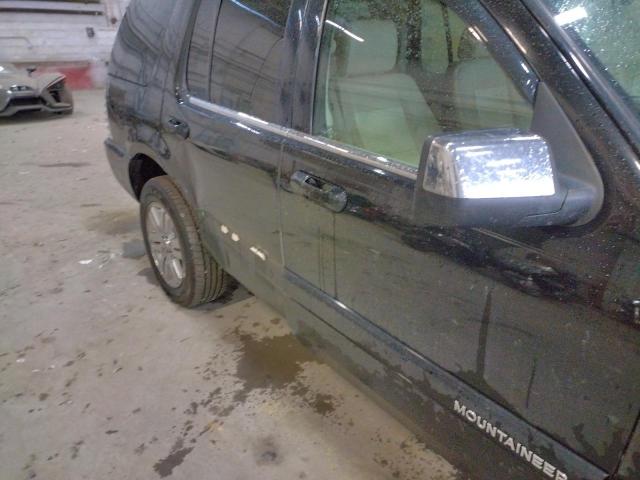 Photo 9 from auction – 2008 MERCURY MOUNTAINEE with VIN 4M2EU48E38UJ00061
