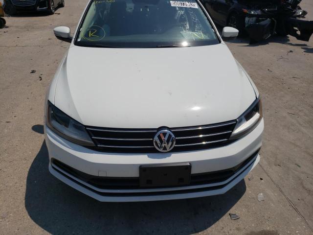 Photo 7 from auction – 2017 VOLKSWAGEN JETTA SE with VIN 3VWDB7AJ3HM402919