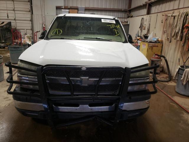 Photo 9 from auction – 2005 CHEVROLET SILVERADO with VIN 2GCEC19T751253571