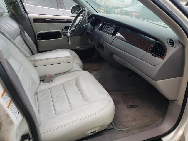 Photo 5 from auction – 2001 LINCOLN TOWN CAR E with VIN 1LNHM81W61Y630533