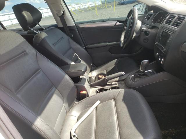 Photo 5 from auction – 2017 VOLKSWAGEN JETTA SE with VIN 3VWDB7AJ9HM287923
