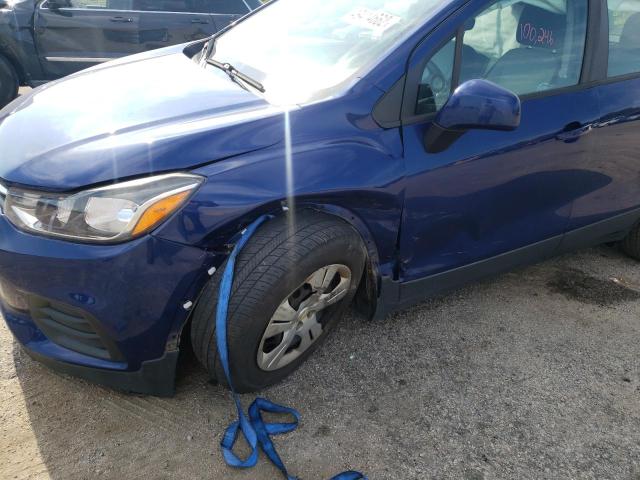 Photo 9 from auction – 2017 CHEVROLET TRAX with VIN 3GNCJKSB2HL154557