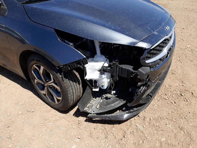 Photo 9 from auction – 2021 KIA FORTE FE with VIN 3KPF24AD3ME334727