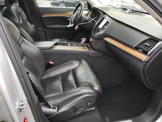 Photo 5 from auction – 2017 VOLVO XC90 T6 with VIN YV4A22PL7H1175407