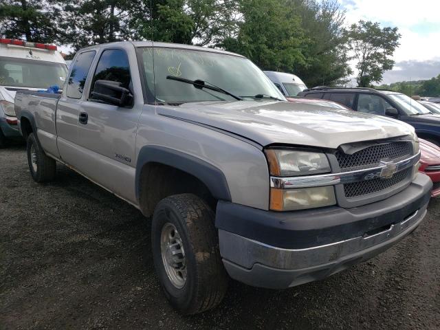 CHEVROLET SILVERADO 2004 with VIN 1GCHK29U44E319392 - Photo from auction