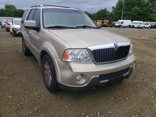LINCOLN NAVIGATOR 2004 with VIN 5LMFU28RX4LJ10290 - Photo from auction