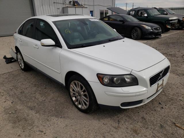 VOLVO S40 T5 2005 with VIN YV1MH682052118929 - Photo from auction