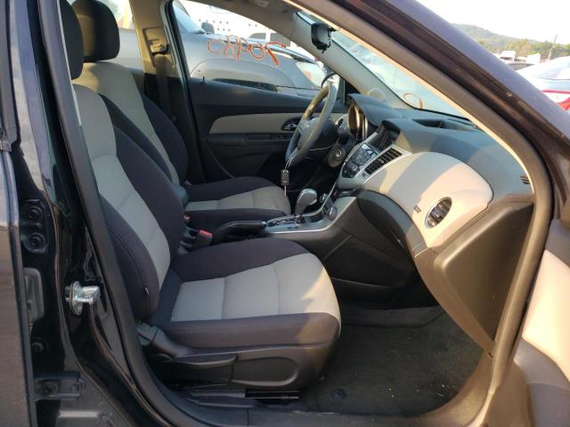 Photo 5 from auction – 2012 CHEVROLET CRUZE LS with VIN 1G1PC5SH0C7401073