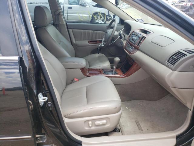 Photo 5 from auction – 2005 TOYOTA CAMRY LE with VIN 4T1BF32K15U105794