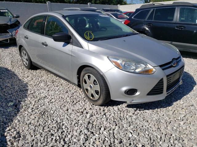 FORD FOCUS S 2014 with VIN 1FADP3E24EL355547 - Photo from auction
