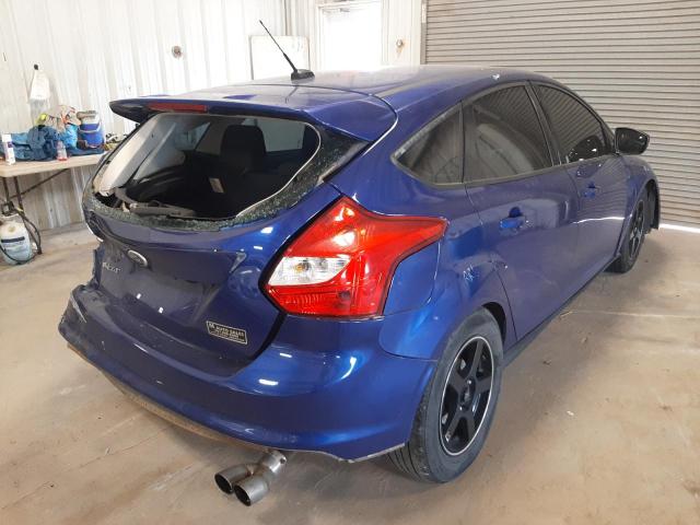 Foto 4 de la subasta – 2012 FORD FOCUS SE con VIN 1FAHP3K27CL319273