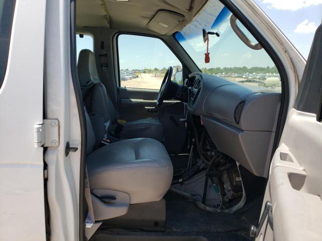 Photo 5 from auction – 2002 FORD ECONOLINE with VIN 1FBSS31L62HB66027