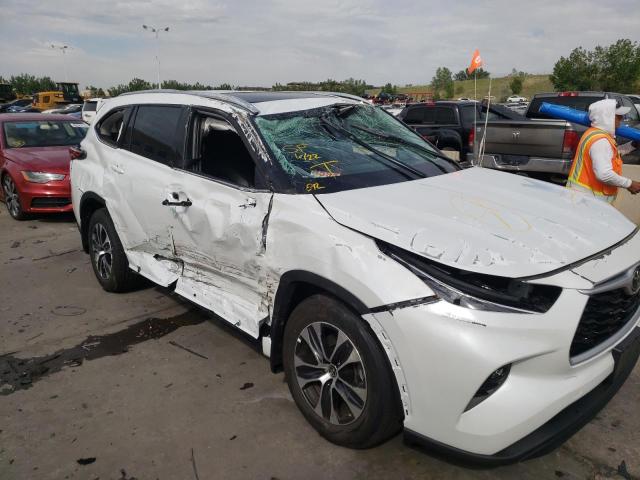 Photo 9 from auction – 2022 TOYOTA HIGHLANDER with VIN 5TDHZRBH0NS573274