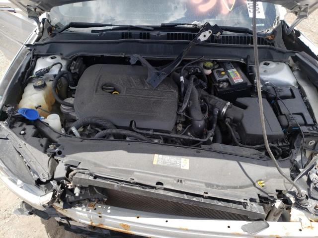Photo 7 from auction – 2016 FORD FUSION SE with VIN 3FA6P0HD2GR271686