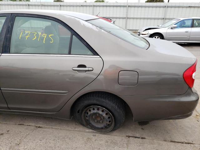 Photo 9 from auction – 2003 TOYOTA CAMRY LE with VIN 4T1BE32KX3U730694