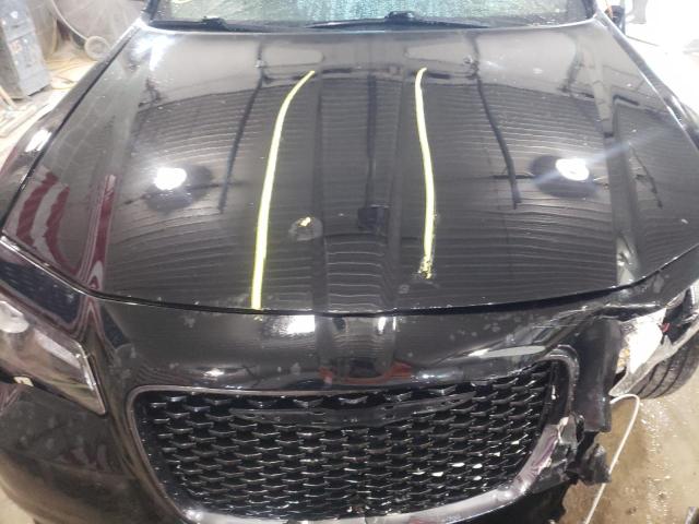 Photo 7 from auction – 2017 CHRYSLER 300 S with VIN 2C3CCAGG5HH631027