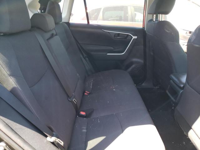 Photo 6 from auction – 2020 TOYOTA RAV4 LE with VIN 2T3F1RFV5LW139376