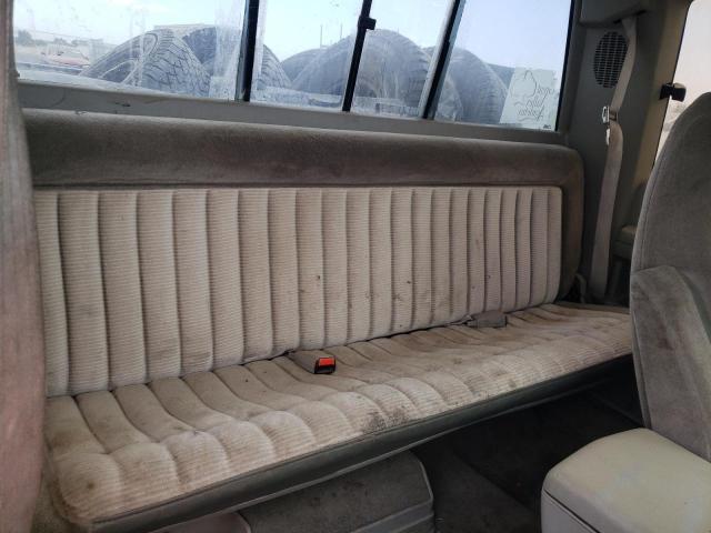 Photo 6 from auction – 1993 CHEVROLET GMT-400 K2 with VIN 2GCFK29KXP1134727