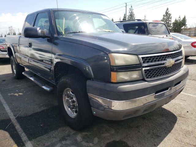 CHEVROLET silverado 2005 مع رقم تعريف المركبة 1GCHC29U75E196797 - صورة من المزاد